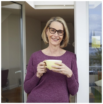Voyance Lucile: Amour, Finances, Relations humaines, Carrière professionnelle